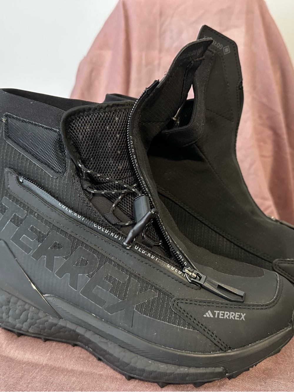 adidas Black Terrex High-Top Trail Boots - Picture 4 of 8